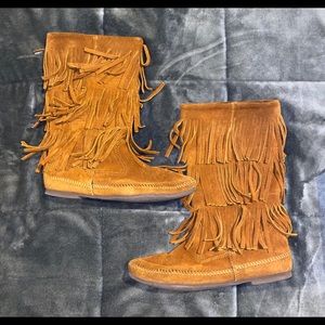 Minnetonka Fringe boots